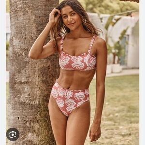 Summersalt Mini Ruffle Sweetheart Coast Seashell Bikini Set